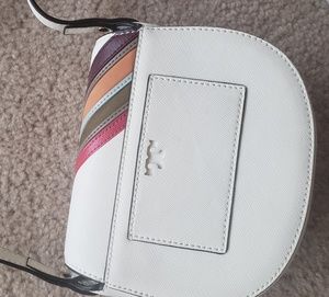 Tory Burch Bags - Tory Burch Logo Saddlebag Tory Burch Bags - Tory Burch Logo Saddlebag